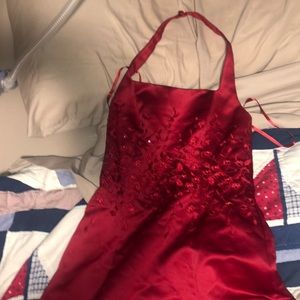 NEVER WORN Red Bridesmaid/ Prom dress